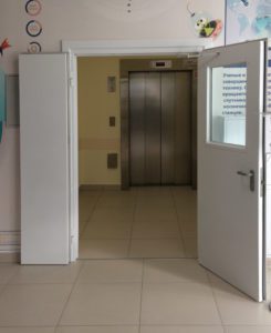 Противопожарная дверь без порога / серия FRM7420